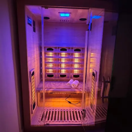 Apartment Lovely And Relaxing With Amazing Sauna & Free Garage