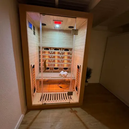 Apartment Lovely And Relaxing With Amazing Sauna & Free Garage