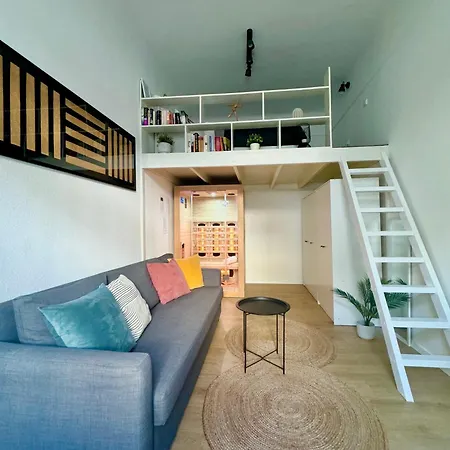 Lovely And Relaxing With Amazing Sauna & Free Garage Apartment Budapest